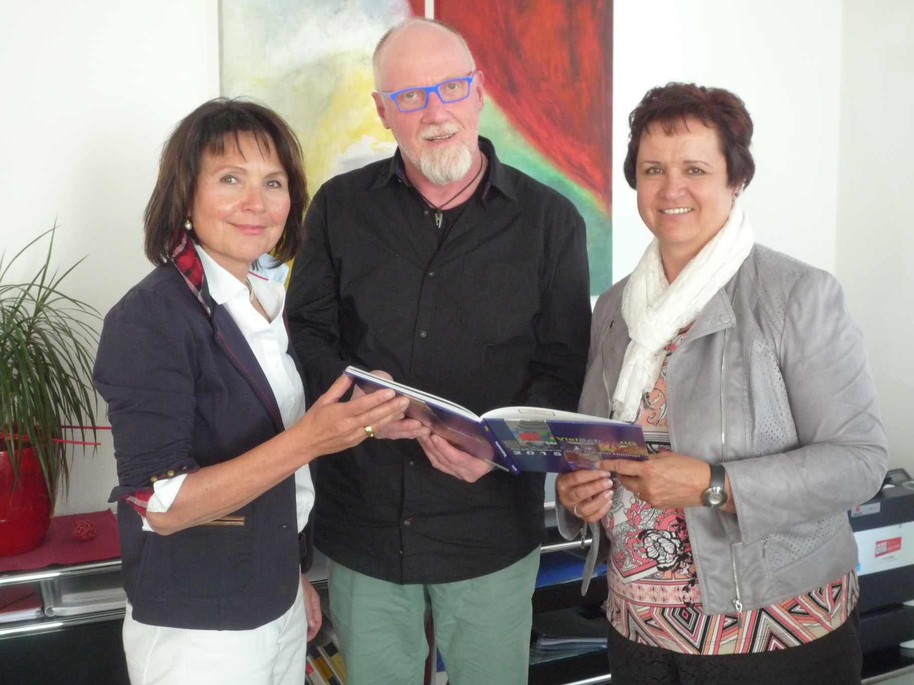  Ursula Schneider- Szutta, Joachim Trick, BM Ute Zoll 